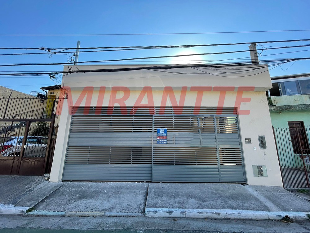 Casa terrea de 220m² com 3 quartos em Vila Carbone