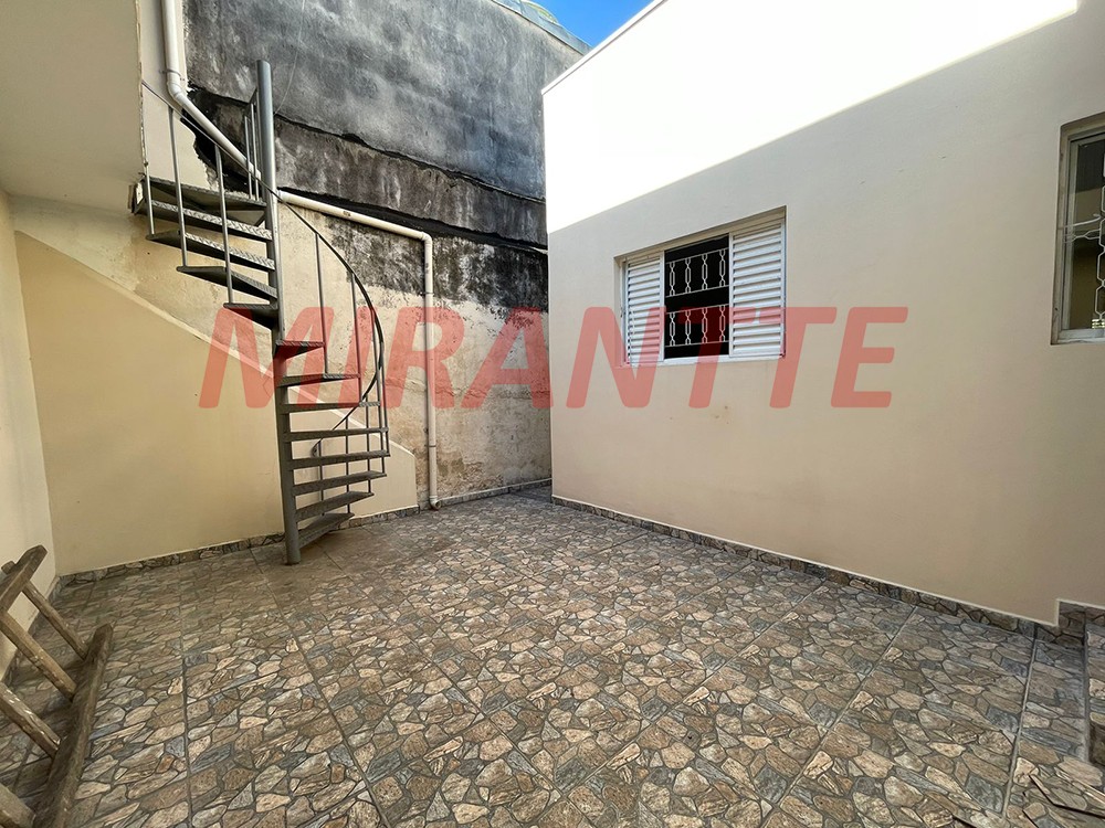 Casa terrea de 220m² com 3 quartos em Vila Carbone