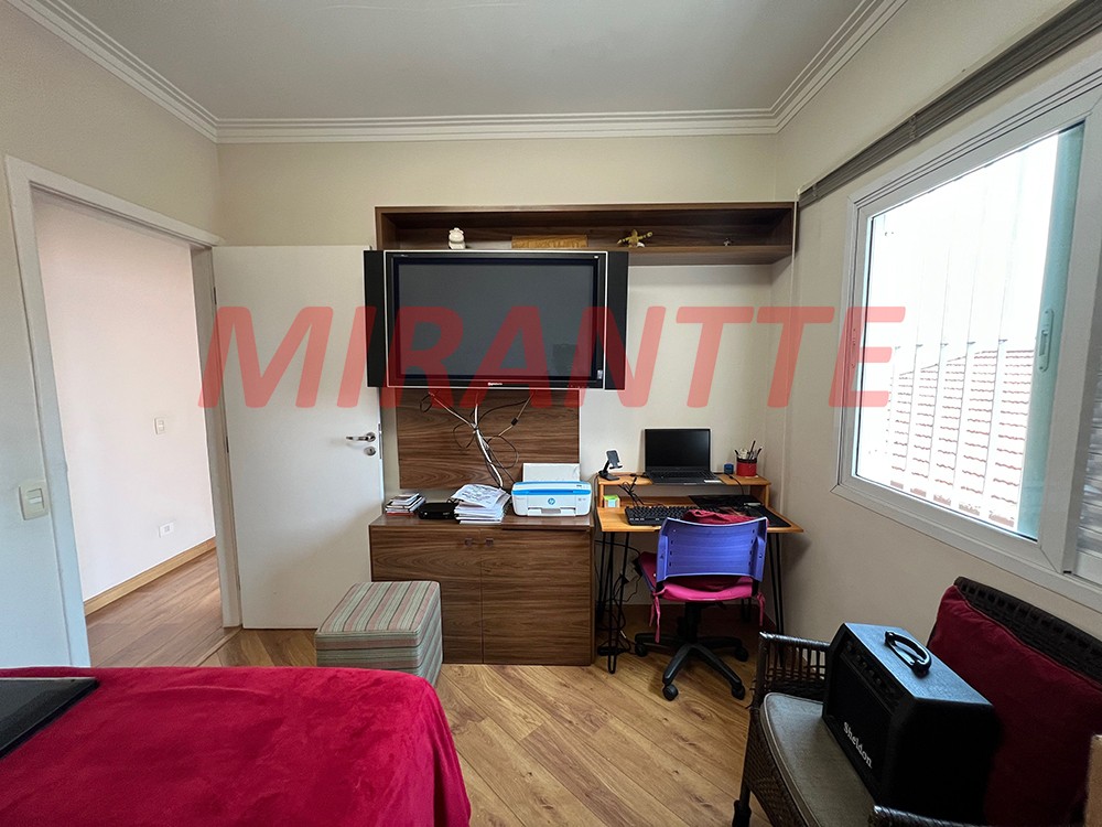 Sobrado de 316m² com 4 quartos em Lauzane Paulista