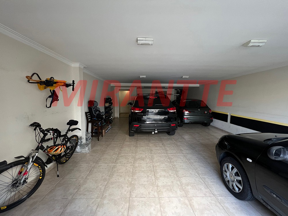 Sobrado de 316m² com 4 quartos em Lauzane Paulista