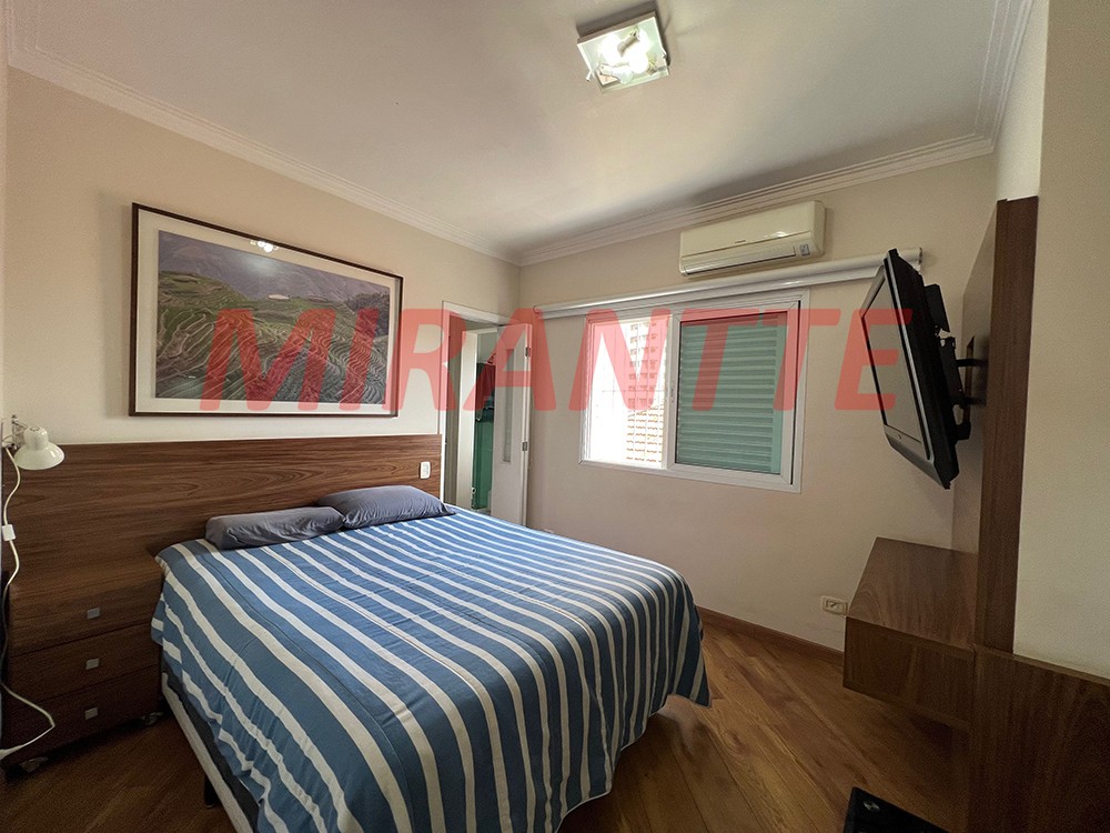 Sobrado de 316m² com 4 quartos em Lauzane Paulista
