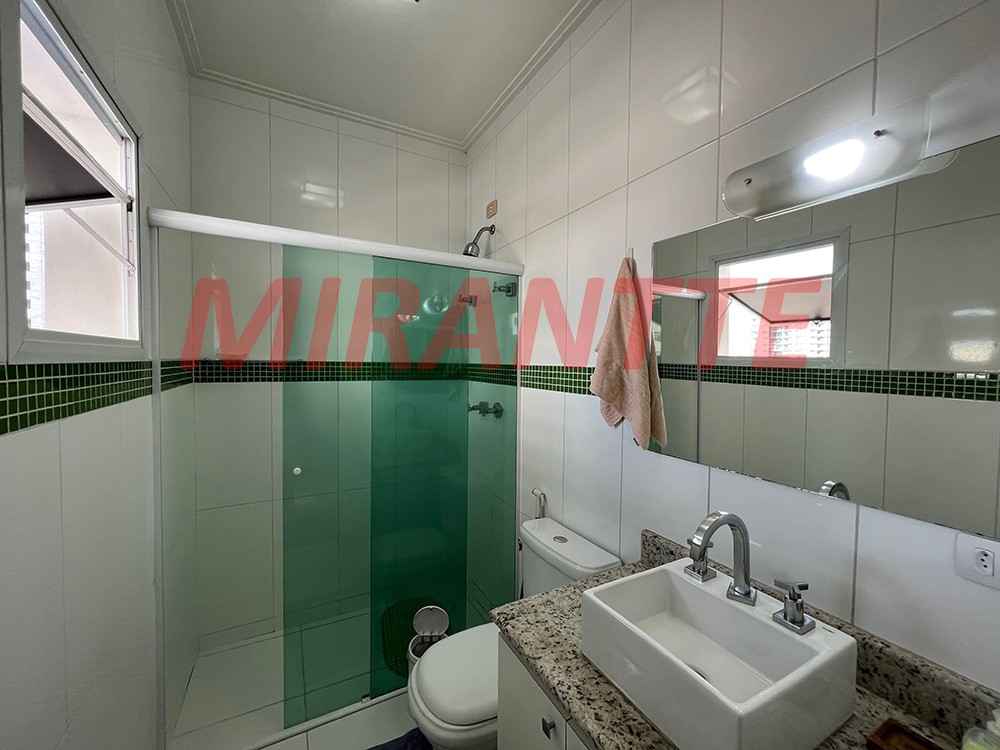 Sobrado de 316m² com 4 quartos em Lauzane Paulista