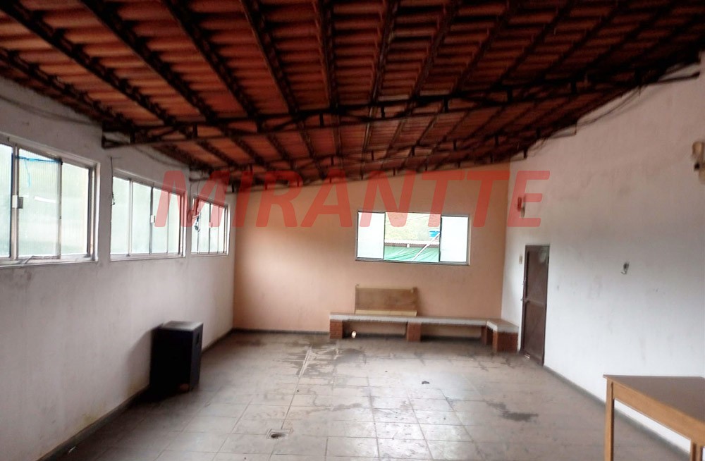 Sobrado de 315m² com 3 quartos em Vila Aurora