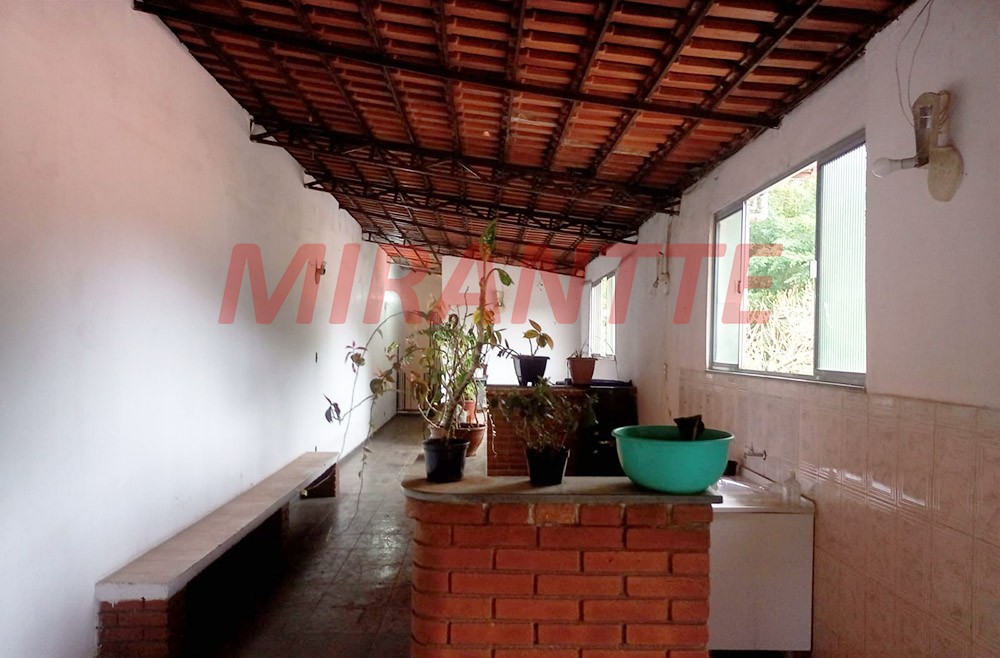 Sobrado de 315m² com 3 quartos em Vila Aurora