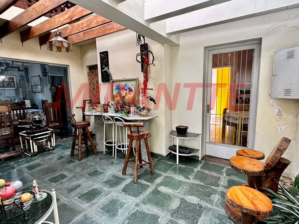 Sobrado de 297m² com 3 quartos em Jardim São Bento