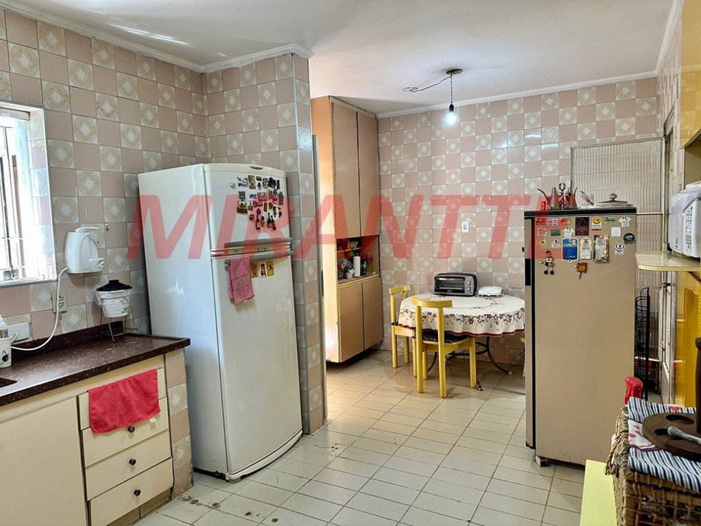 Sobrado de 297m² com 3 quartos em Jardim São Bento