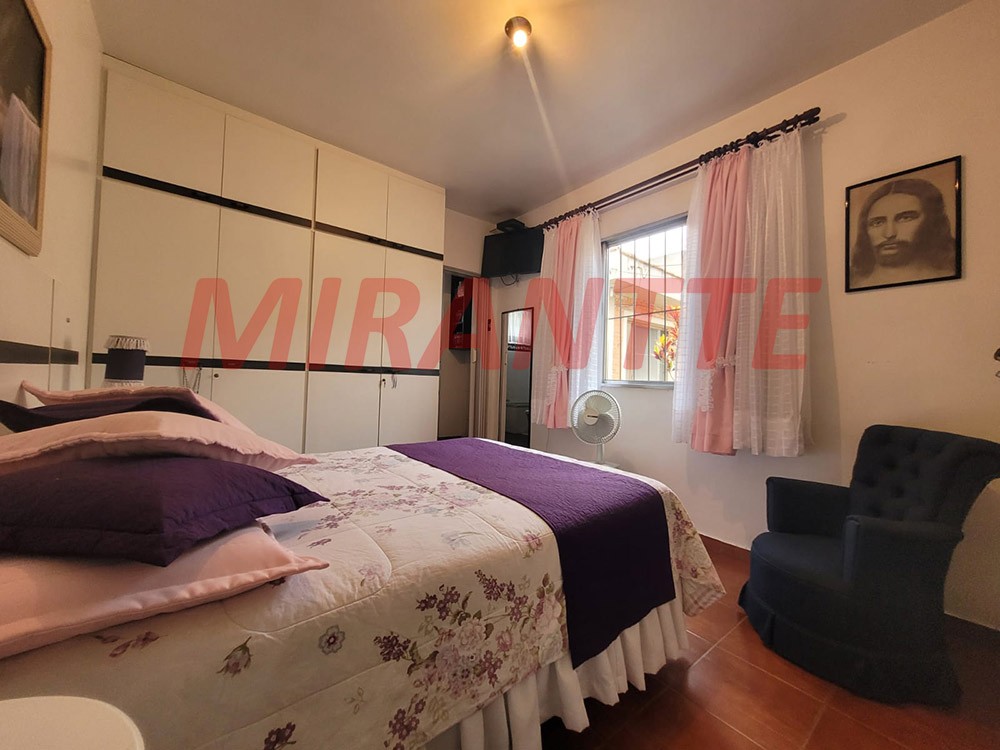 Sobrado de 136m² com 3 quartos em Vila Nova Mazzei