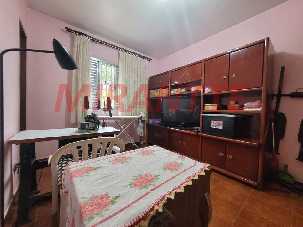 Sobrado de 136m² com 3 quartos em Vila Nova Mazzei