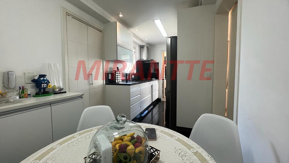Apartamento de 140m² com 3 quartos em Santa Terezinha
