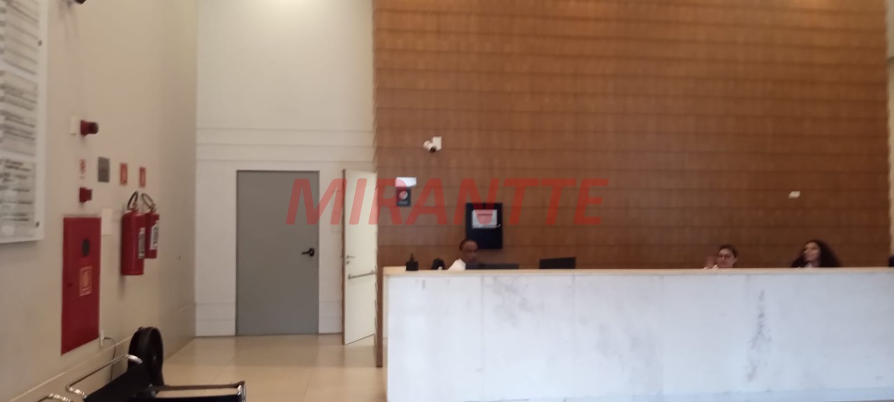 Conjunto comercial de 54.11m² em Santana
