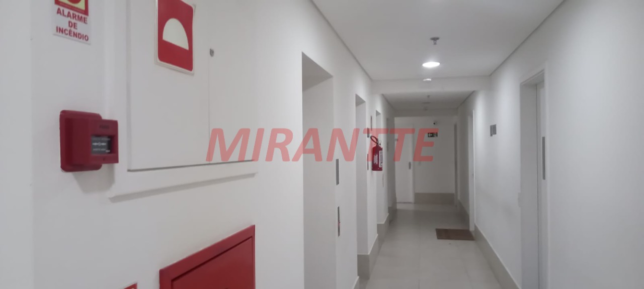 Conjunto comercial de 54.11m² em Santana