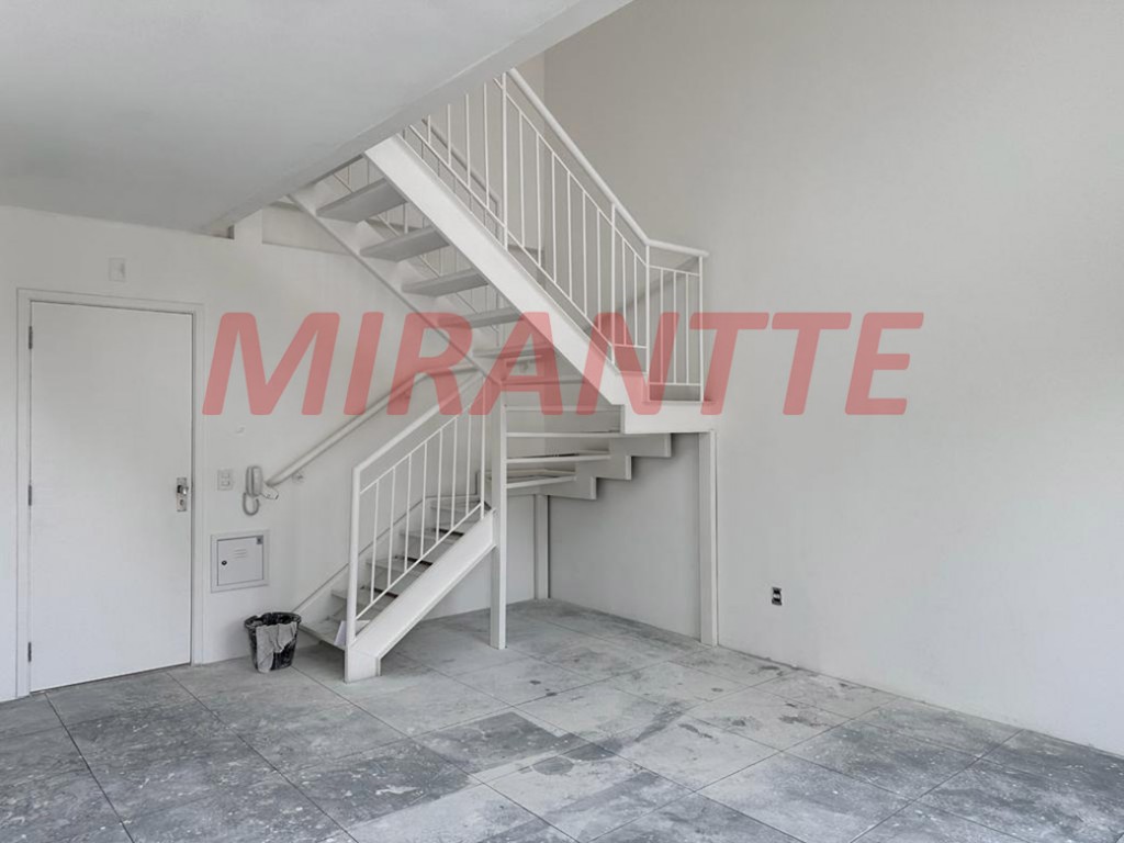 Conjunto comercial de 54.11m² em Santana