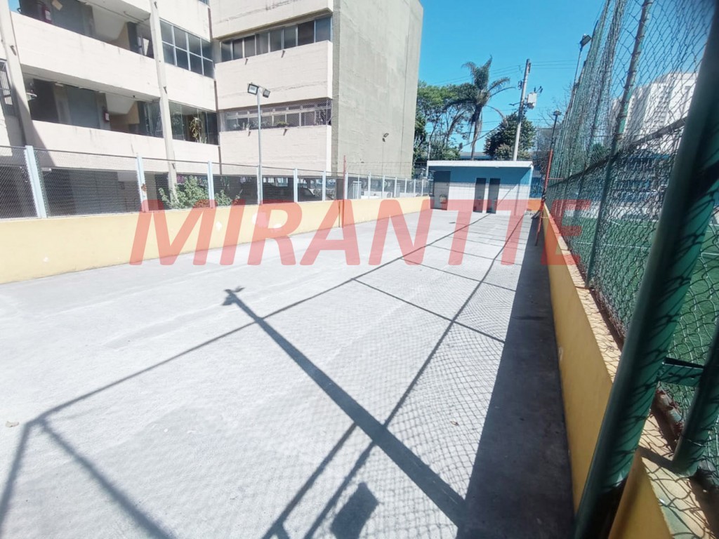 Apartamento com 3 quartos em Parque Cecap