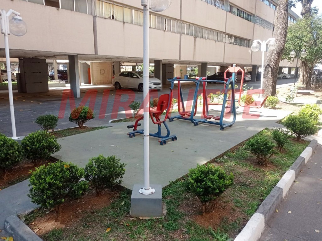 Apartamento com 3 quartos em Parque Cecap