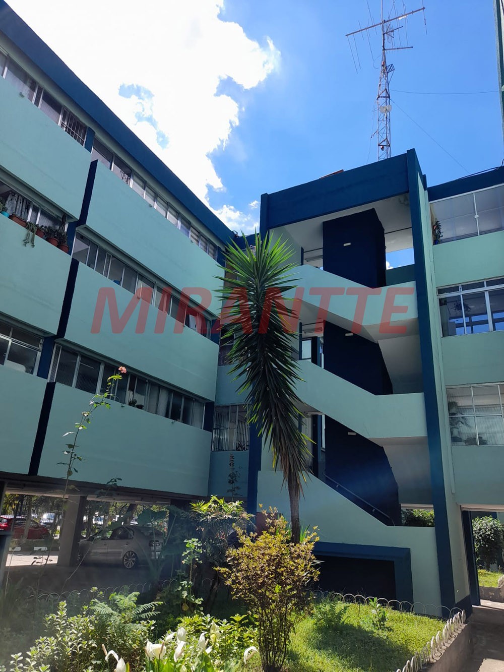 Apartamento com 3 quartos em Parque Cecap