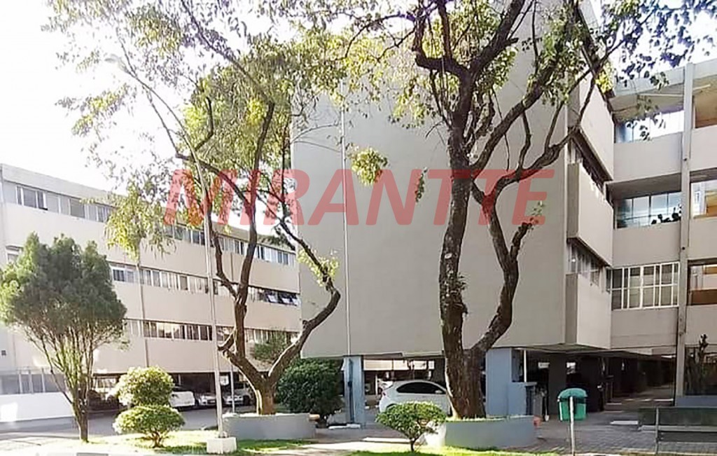 Apartamento com 3 quartos em Parque Cecap