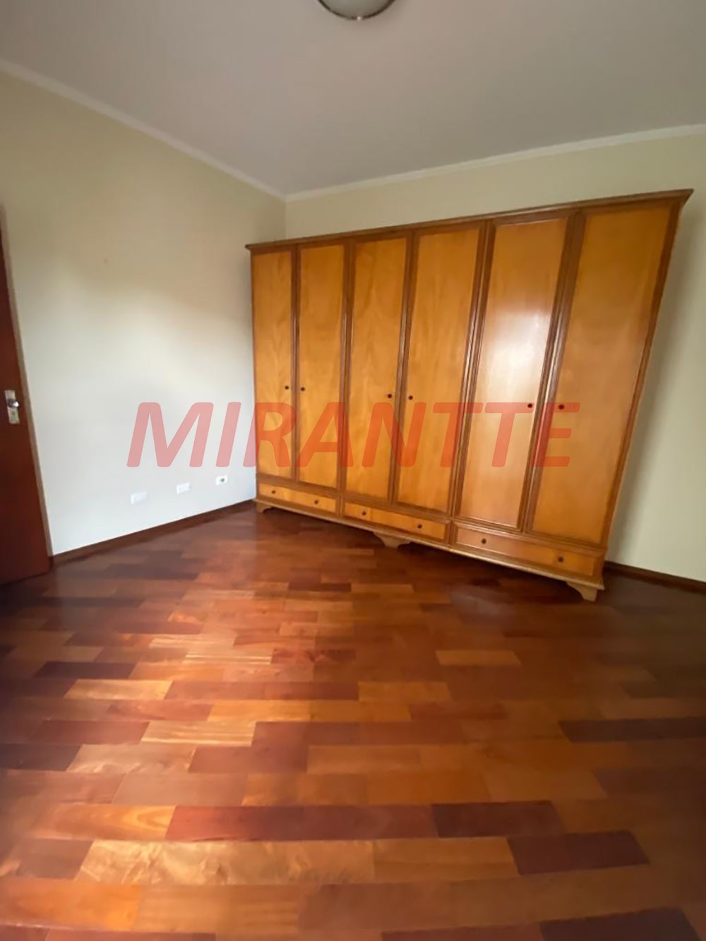 Casa terrea de 242m² com 3 quartos em Vila Guilherme