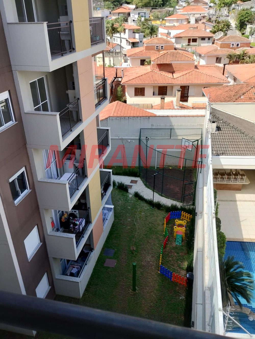 Apartamento de 50m² com 2 quartos em Jardim Tremembé