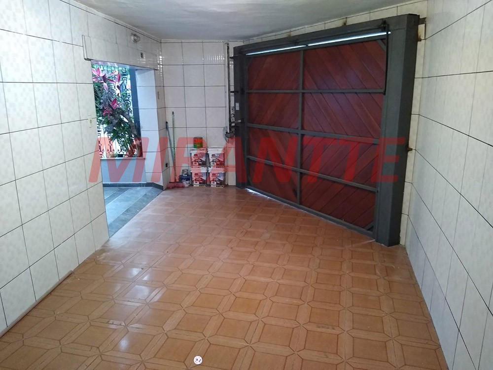 Sobrado de 190m² com 3 quartos em Vila Gustavo