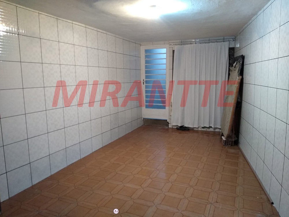 Sobrado de 190m² com 3 quartos em Vila Gustavo