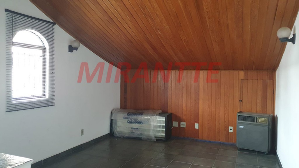 Sobrado de 172m² com 3 quartos em Jardim São Paulo