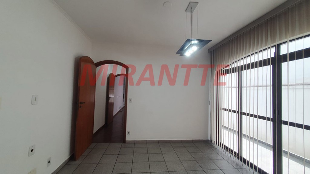 Sobrado de 172m² com 3 quartos em Jardim São Paulo