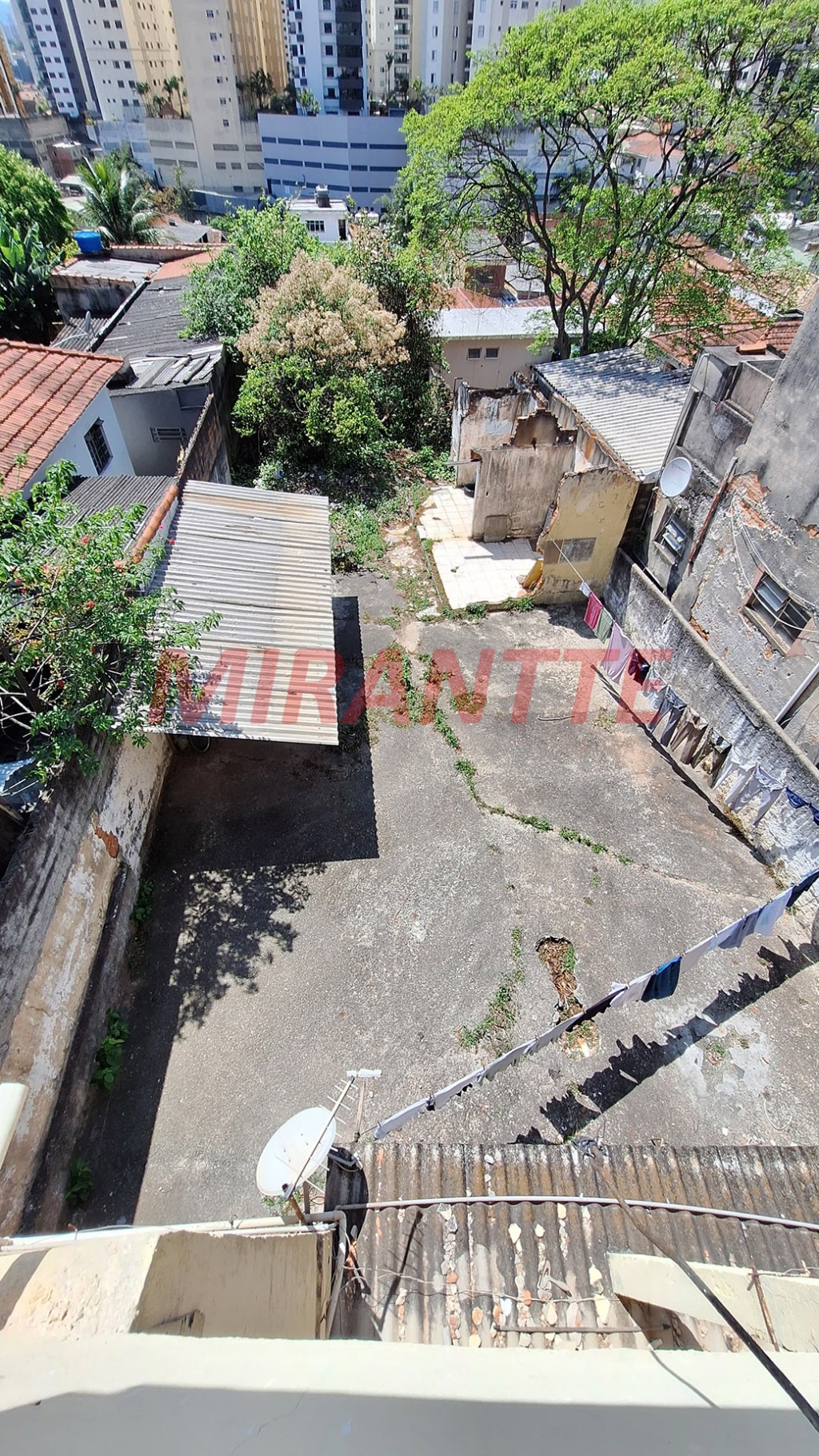 Sobrado de 381m² com 3 quartos em Chora Menino
