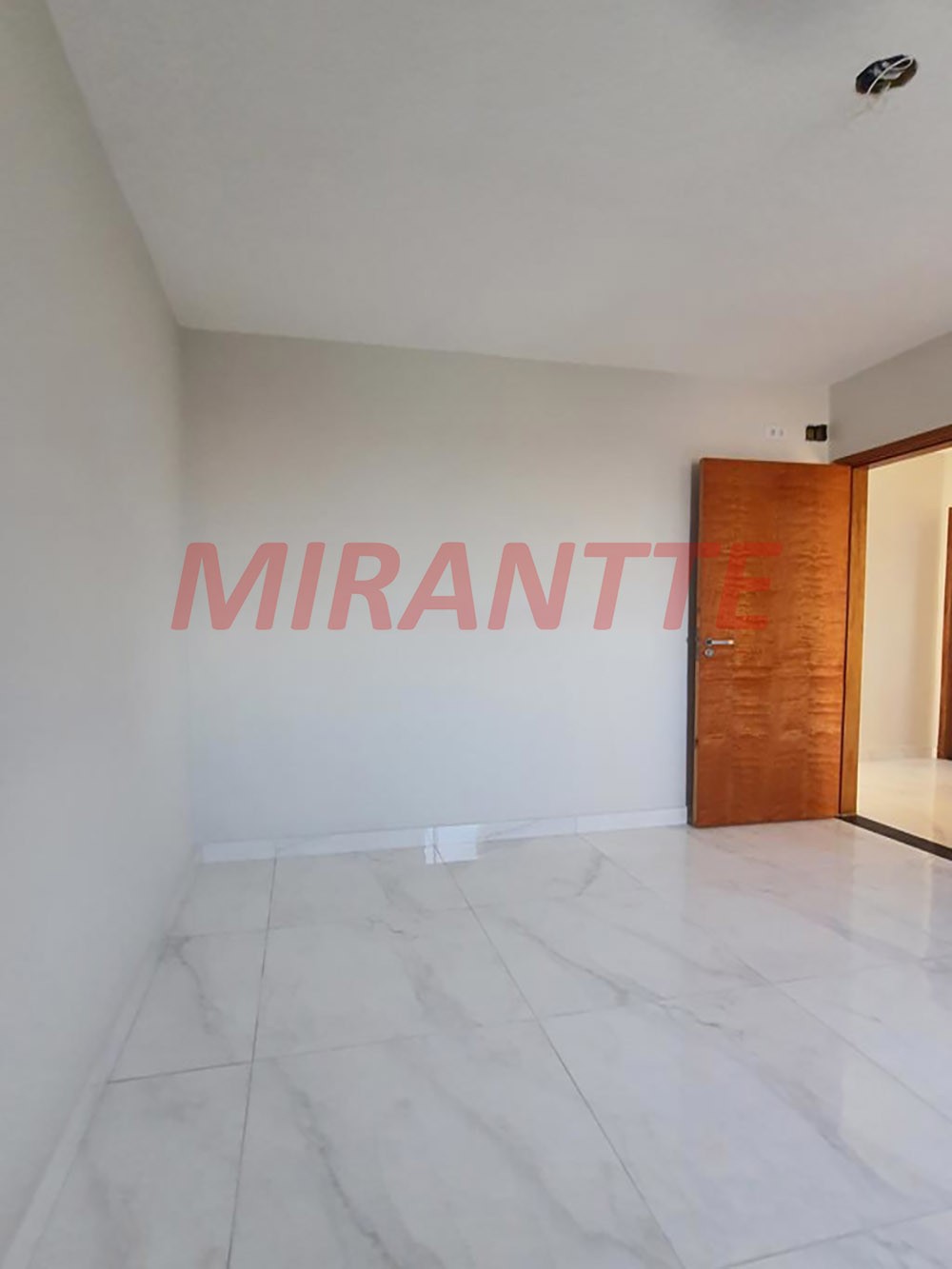 Apartamento de 40.97m² com 2 quartos em Vila Nivi