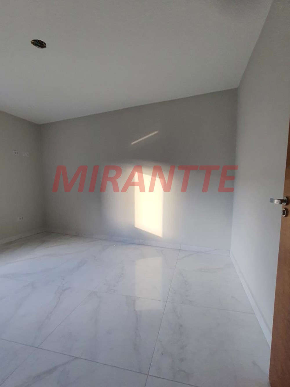 Apartamento de 40.97m² com 2 quartos em Vila Nivi