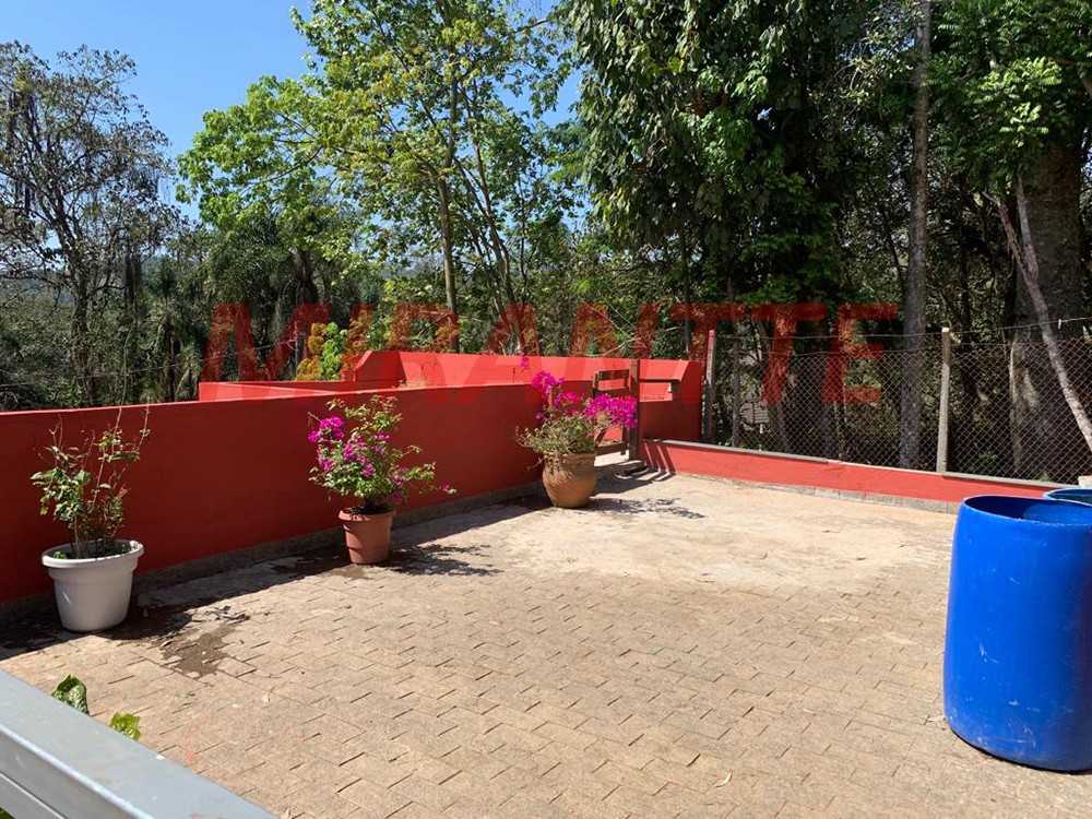 Sobrado de 400m² com 3 quartos em Serra Da Cantareira