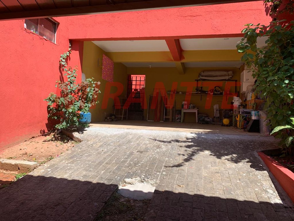 Sobrado de 400m² com 3 quartos em Serra Da Cantareira