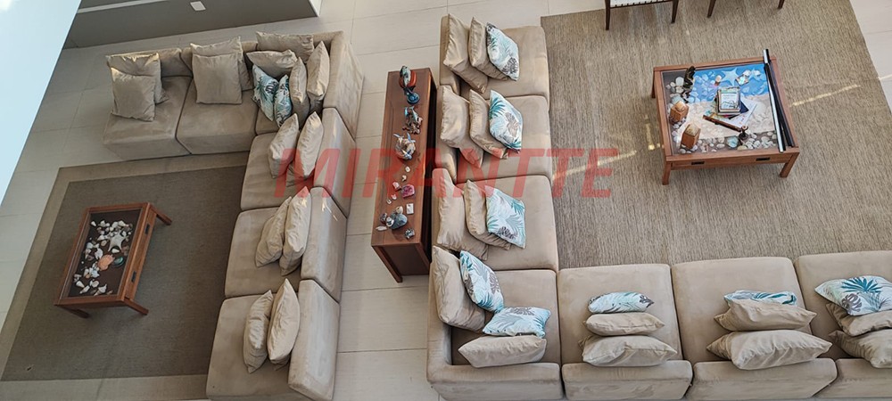 Sobrado de 550m² com 5 quartos em Toninhas