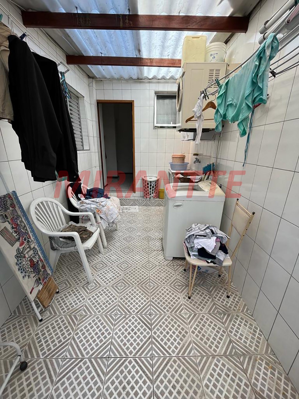 Sobrado de 166m² com 4 quartos em Parada Inglesa