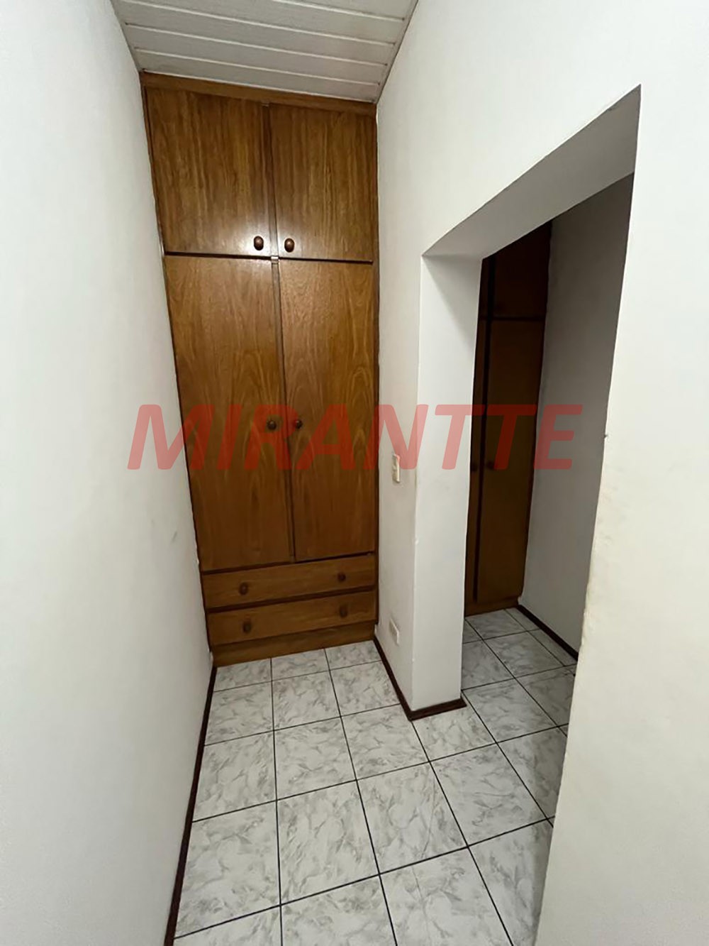 Sobrado de 166m² com 4 quartos em Parada Inglesa