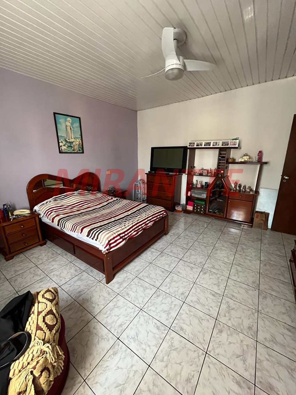 Sobrado de 166m² com 4 quartos em Parada Inglesa