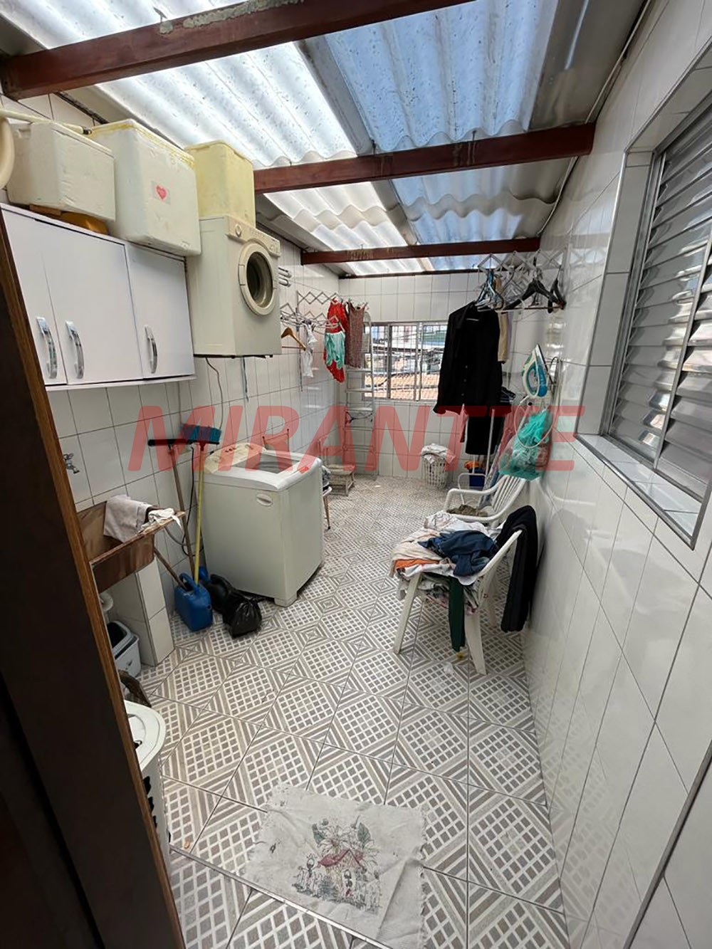 Sobrado de 166m² com 4 quartos em Parada Inglesa