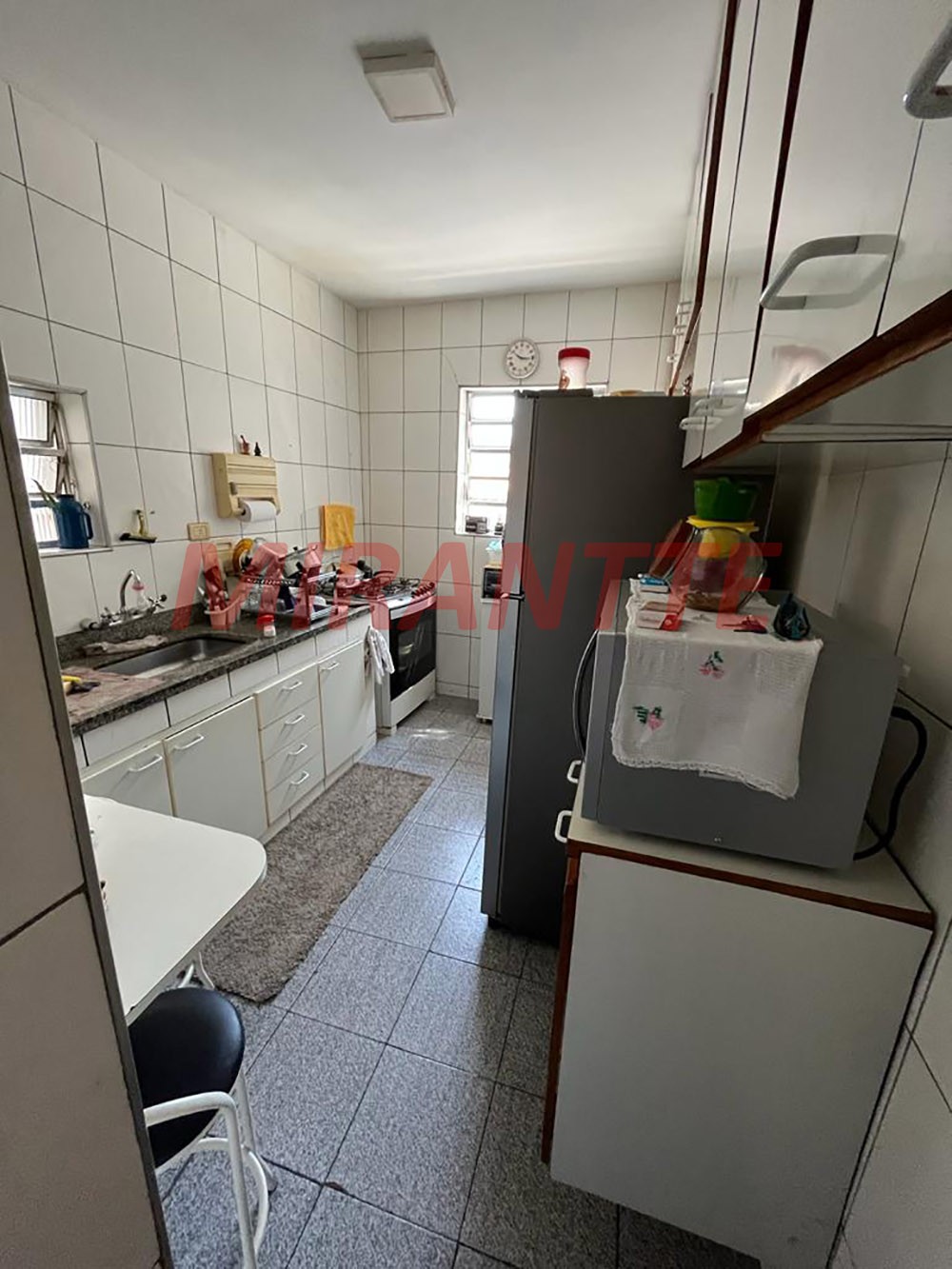 Sobrado de 166m² com 4 quartos em Parada Inglesa