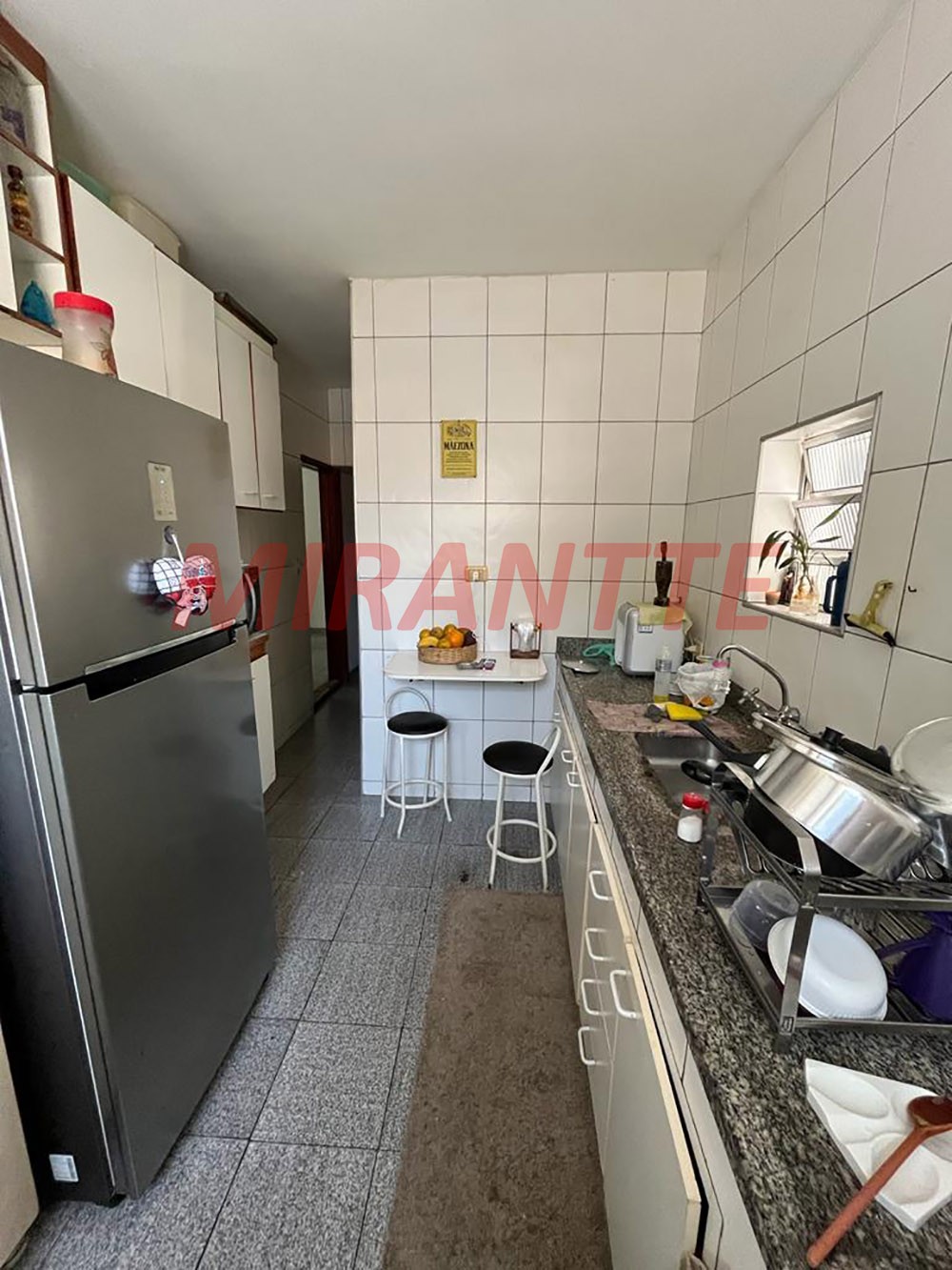 Sobrado de 166m² com 4 quartos em Parada Inglesa