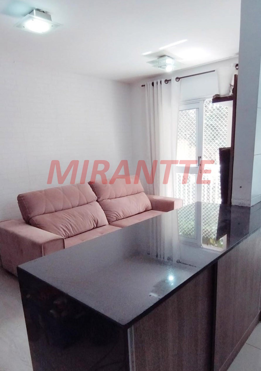 Apartamento de 50m² com 2 quartos em Tremembe