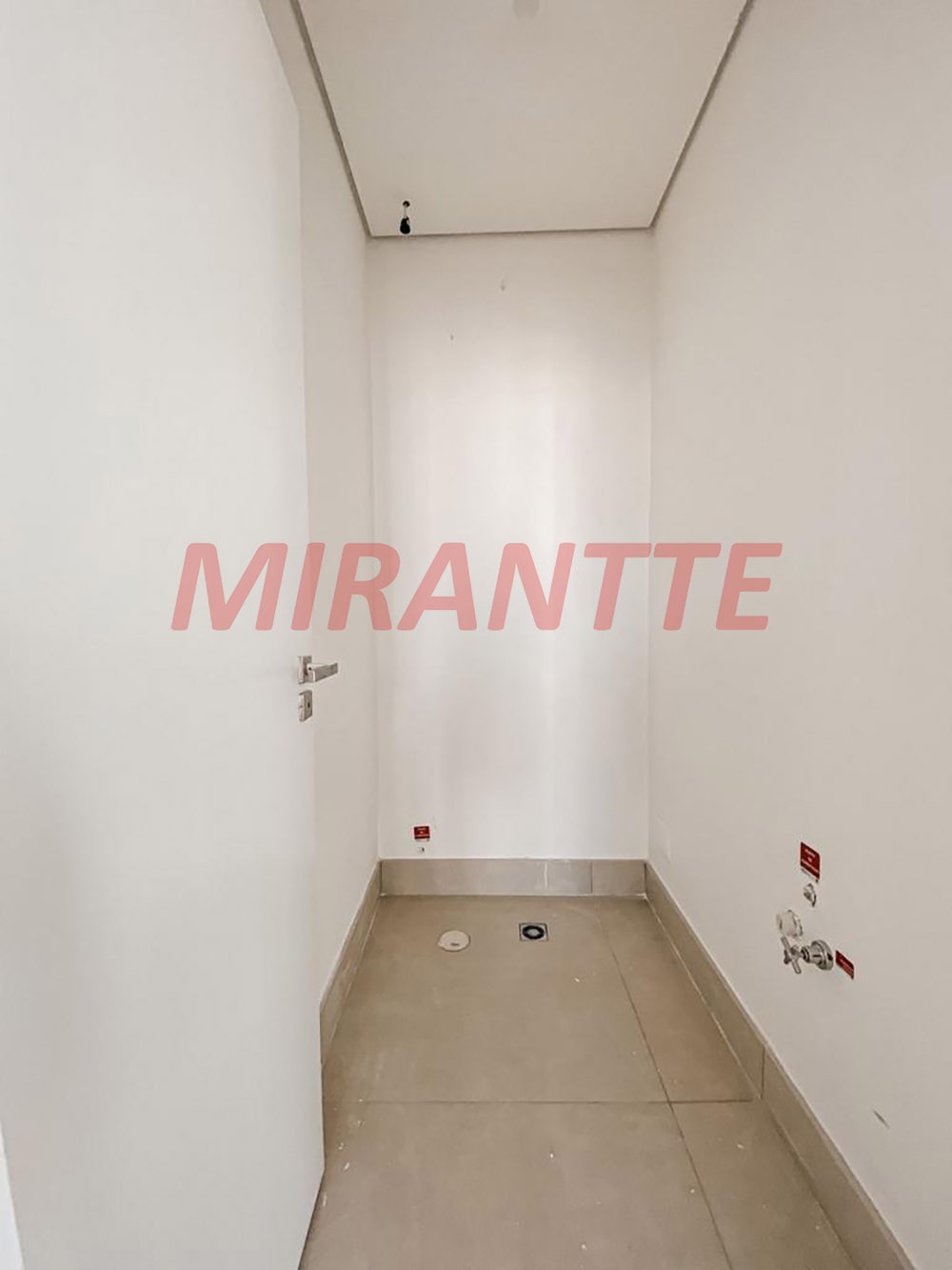 Apartamento de 231m² com 3 quartos em Vila Olimpia