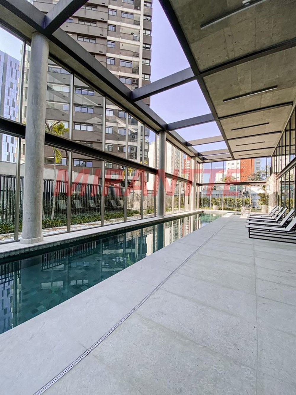 Apartamento de 231m² com 3 quartos em Vila Olimpia