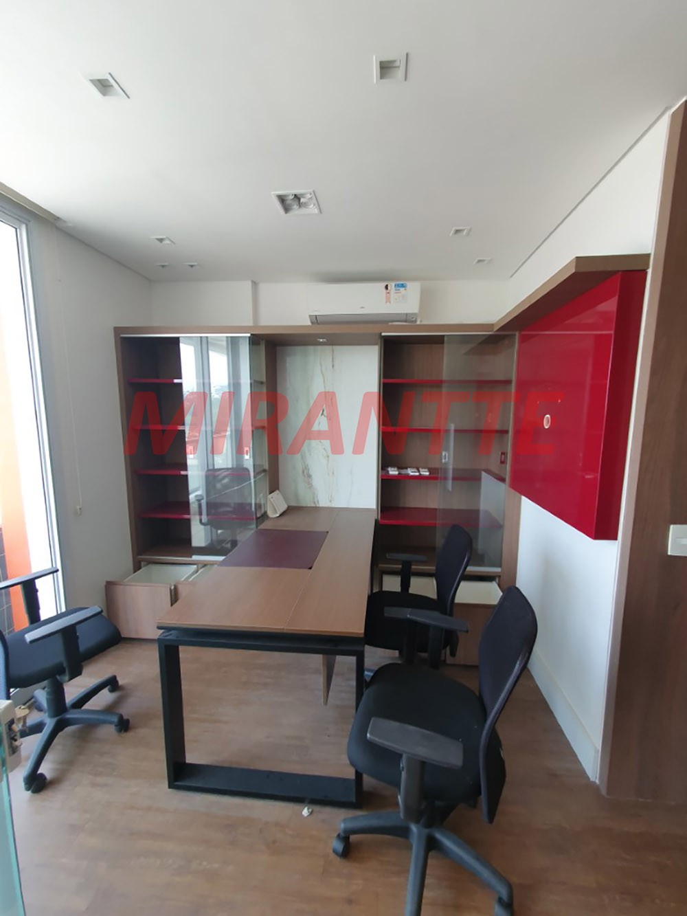 Conjunto comercial de 40m² em Vila Baruel
