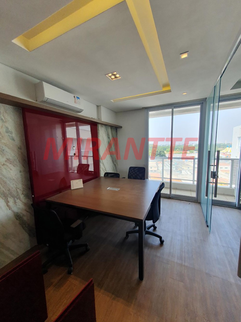 Conjunto comercial de 40m² em Vila Baruel