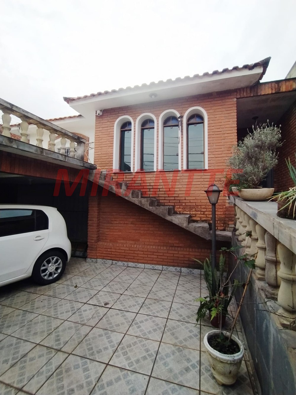 Sobrado de 114m² com 3 quartos em Horto Florestal