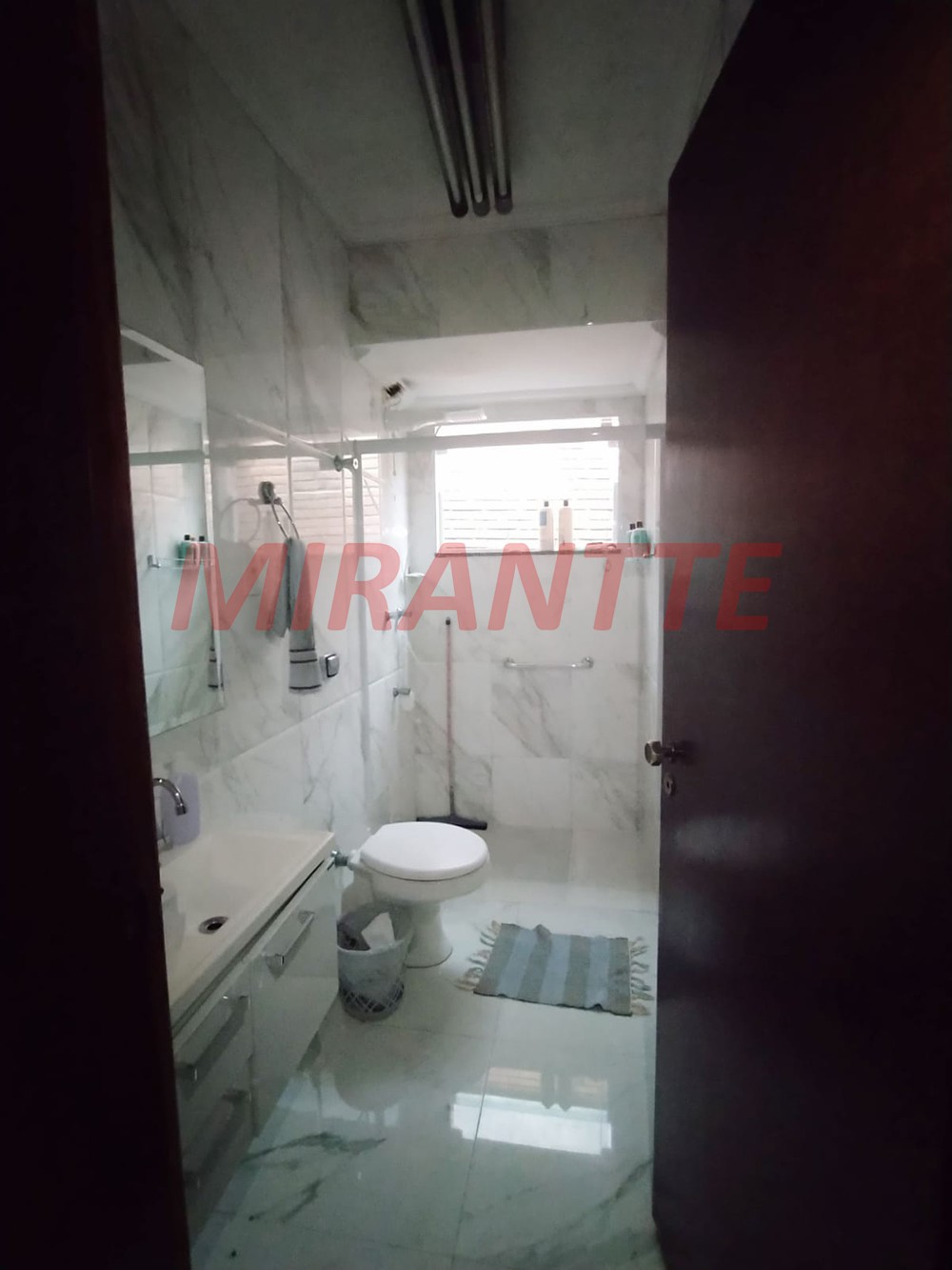 Sobrado de 114m² com 3 quartos em Horto Florestal