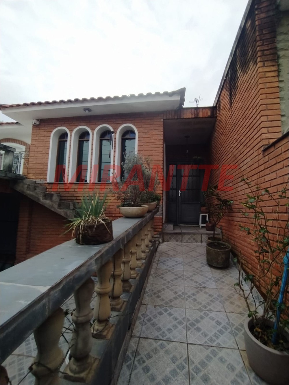 Sobrado de 114m² com 3 quartos em Horto Florestal