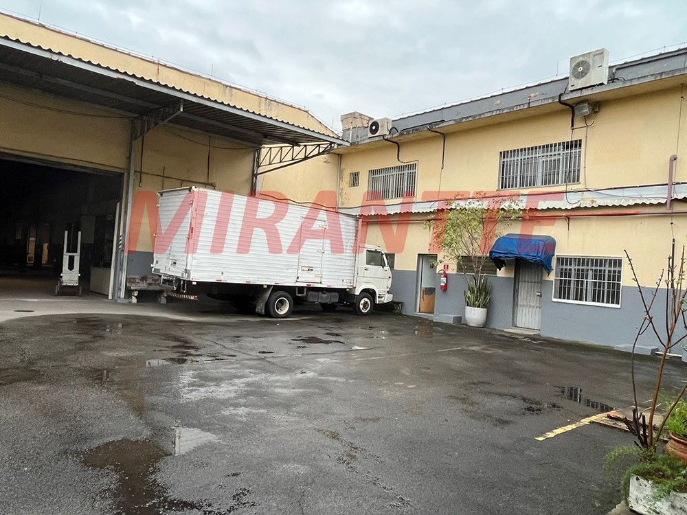 Comercial de 3363m² em Jaçana