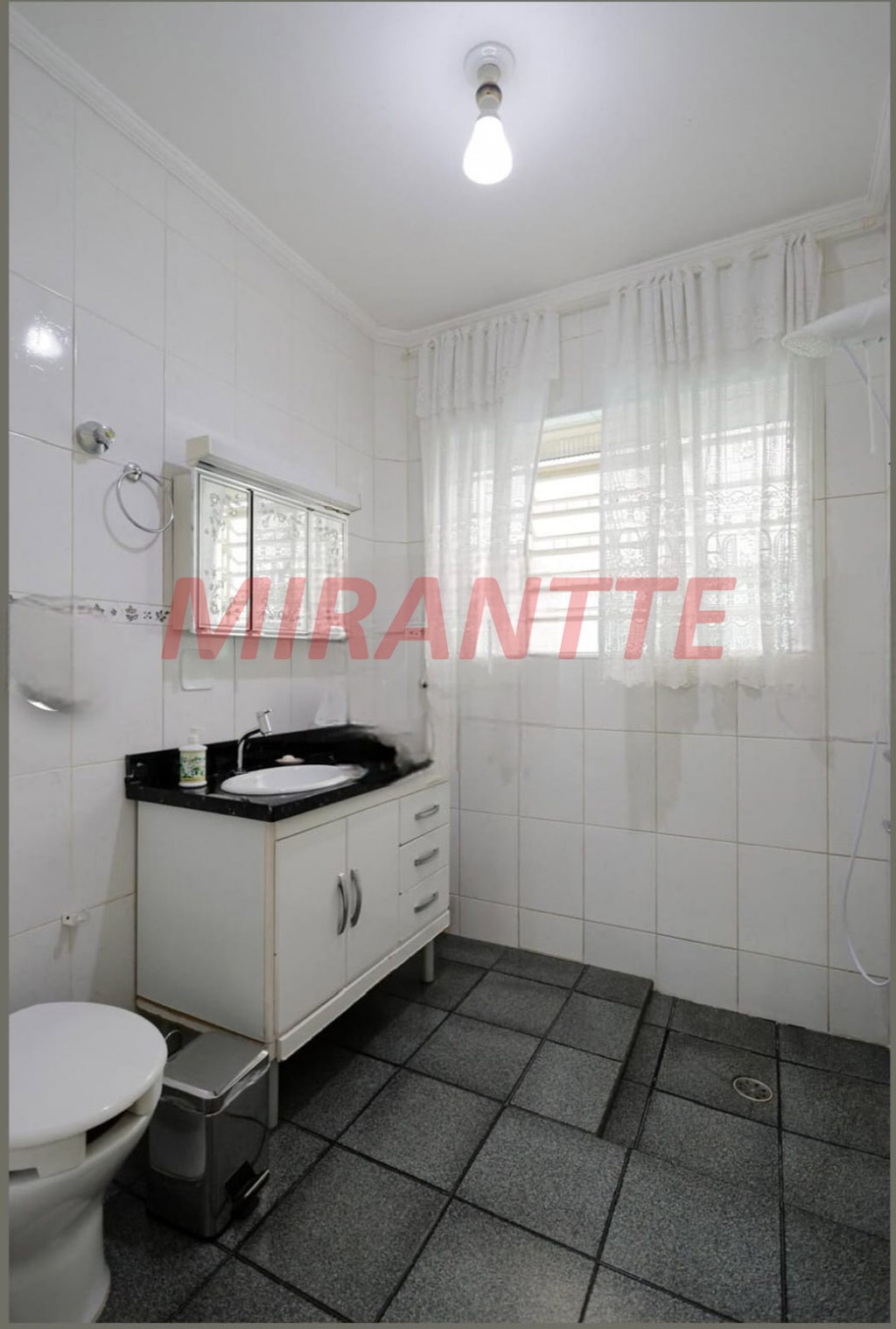 Casa terrea de 225m² com 3 quartos em Casa Verde Alta
