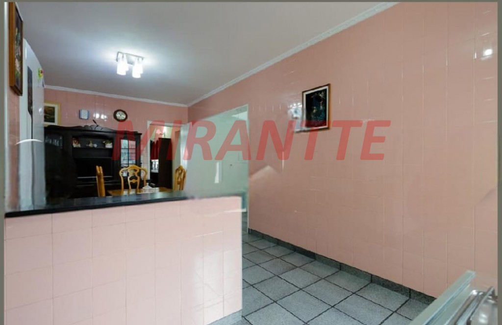 Casa terrea de 225m² com 3 quartos em Casa Verde Alta