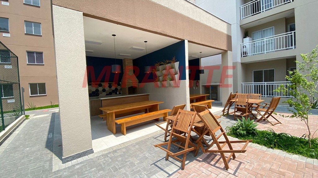Apartamento de 35m² com 2 quartos em Canindé